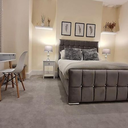 Double Room In Shared Flat London Eksteriør billede