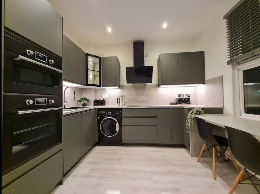 Double Room In Shared Flat London Eksteriør billede