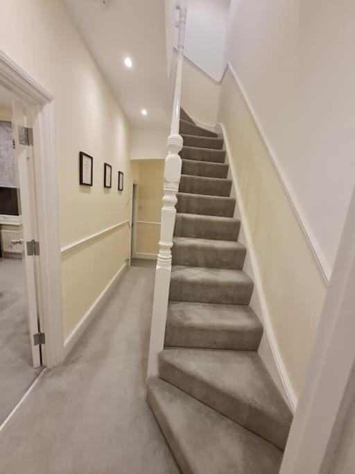 Double Room In Shared Flat London Eksteriør billede